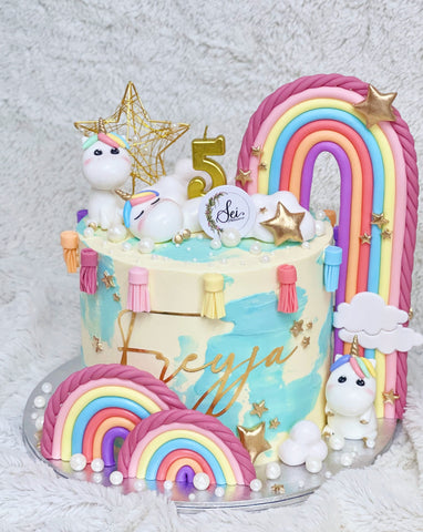 Dreamy Unicorn Family Rainbow Tall Cake
