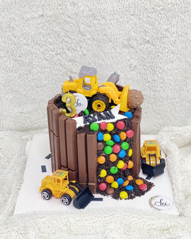 Kit Kat Construction Site Cake