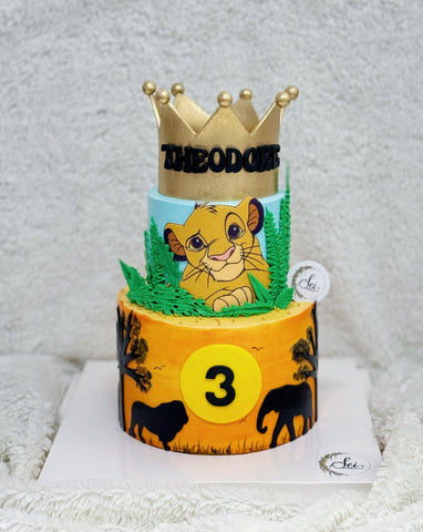 2-Tier Lion King Cake with Crown