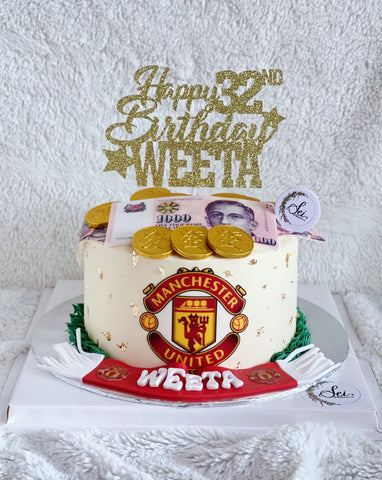 Manchester United Money Pulling Cake