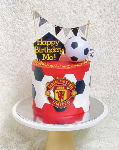 Manchester United Tall Cake
