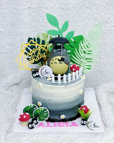 Ombre Grey Totoro Cake