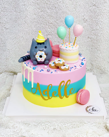 Pusheen Cake
