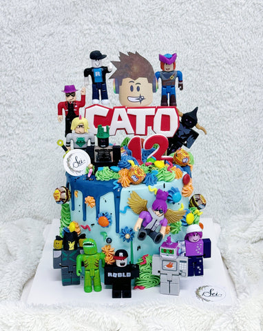 Roblox Party Tall Cake