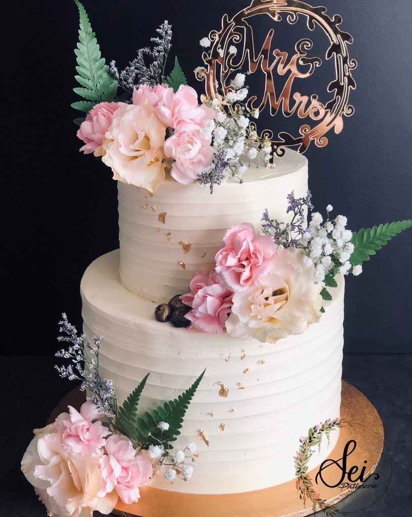 25 Gorgeous And Delicious Two-Tier Wedding Cakes - Weddingomania
